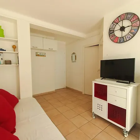 Apartamento Joli T3 Climatisé à 170m De La Plage, 6 Pers, Parking Inclus - Fr-1-794-167 Canet-en-Roussillon